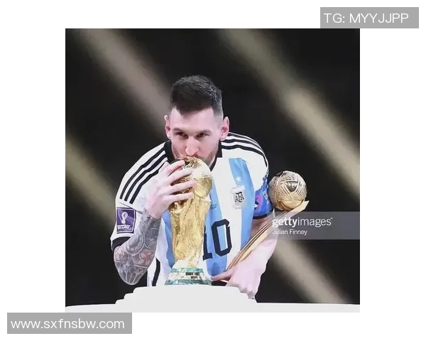 足球明星的荣耀与梦想在绿茵场上的拼搏与坚持