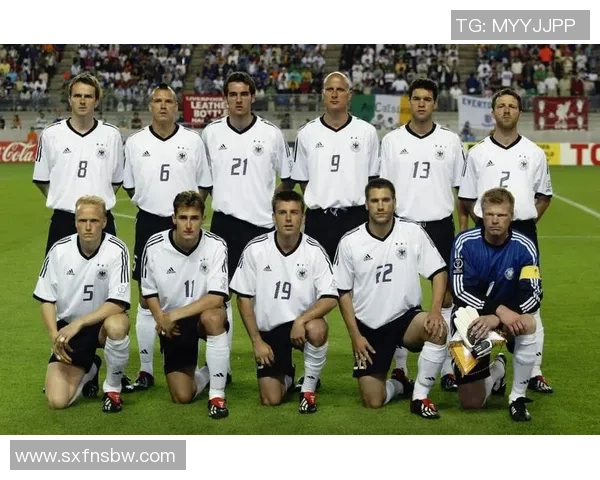 德国足球明星斯的辉煌历程与对足球的深刻影响分析